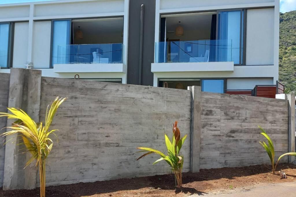 Bois Mapou Self Catering Apartments Unit 201 Riviere Noire Bagian luar foto