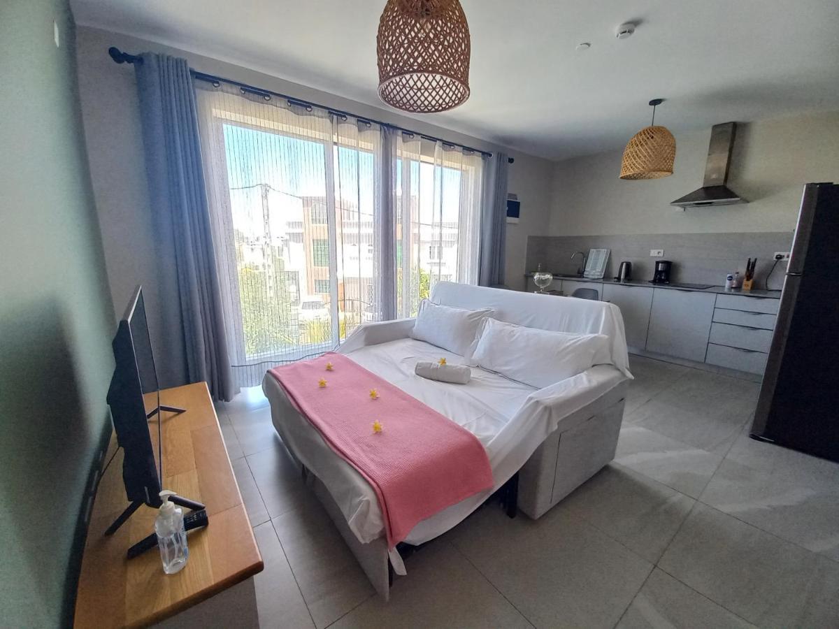 Bois Mapou Self Catering Apartments Unit 201 Riviere Noire Bagian luar foto